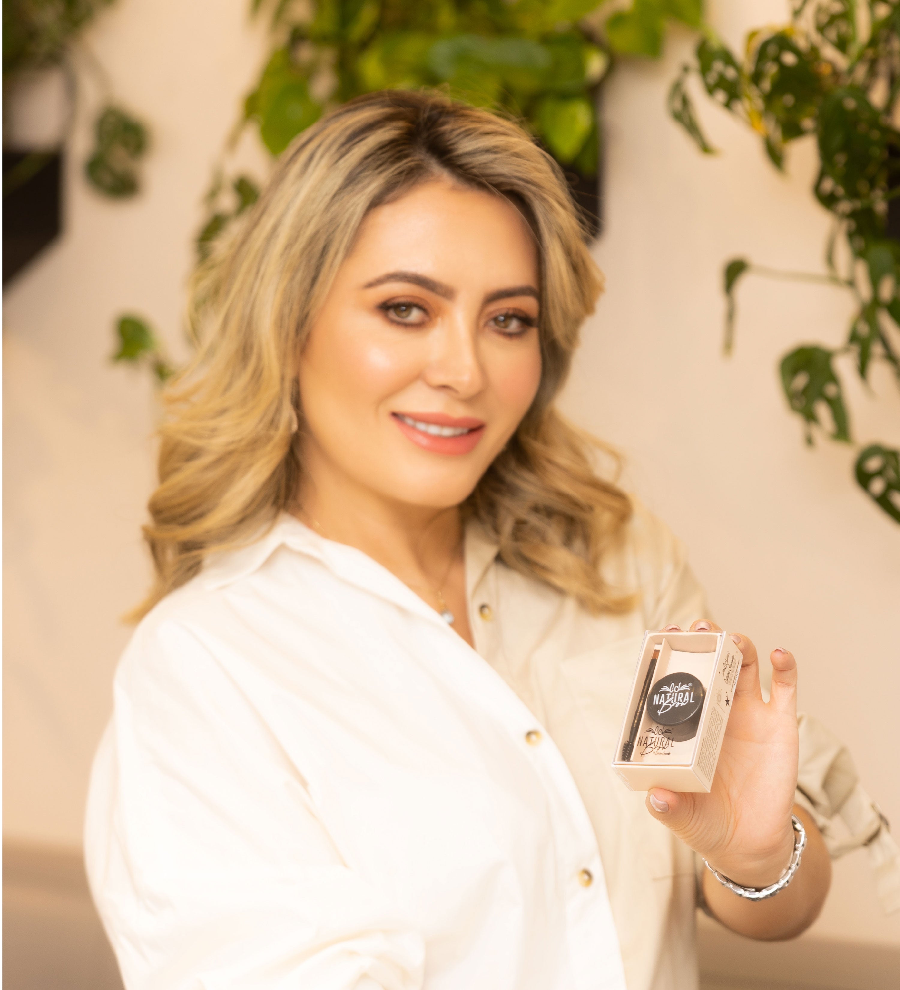 Natural Brow by Catalina Jaramillo