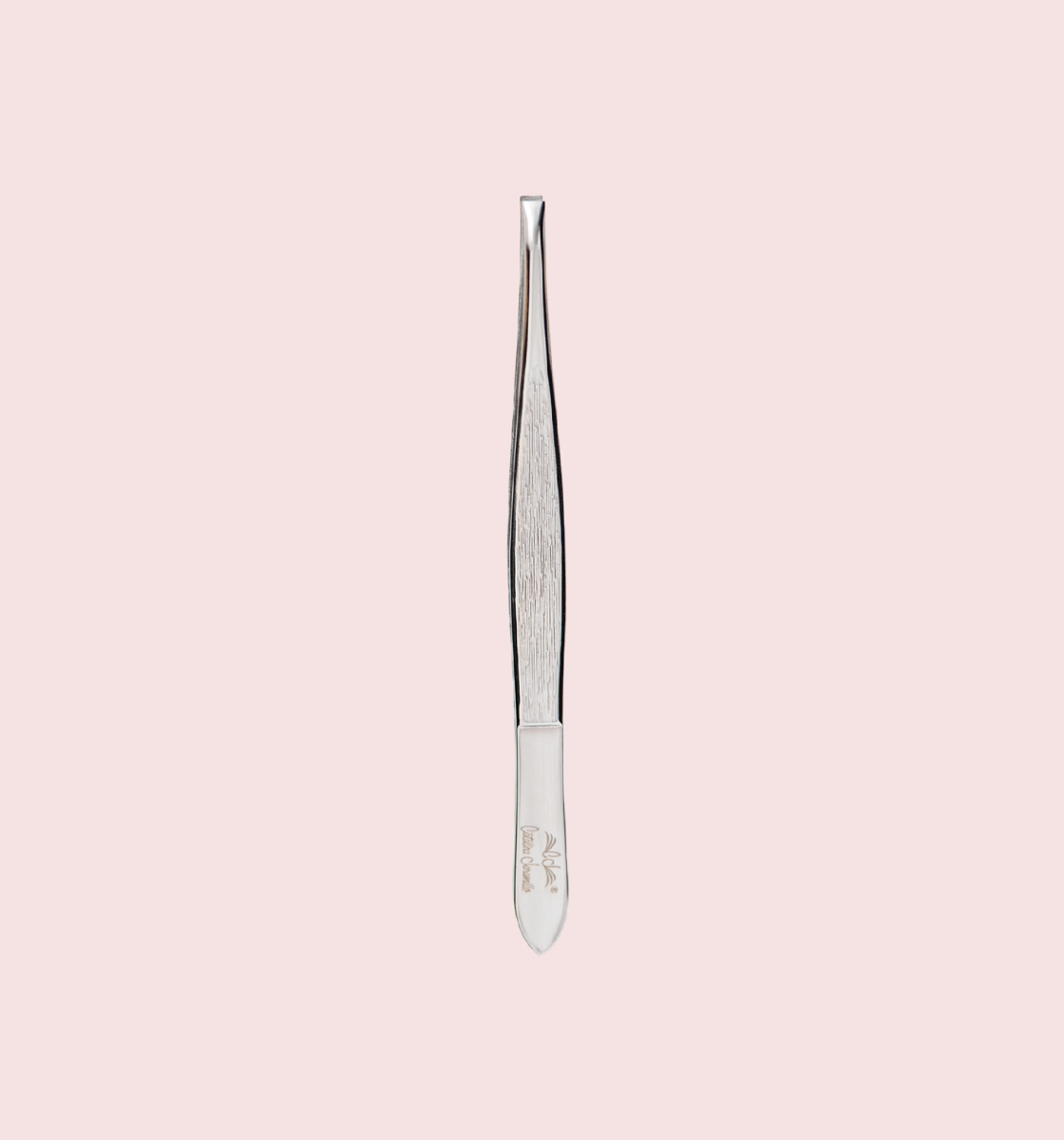 Planitium tip eyebrow tweezers by catalina jaramillo