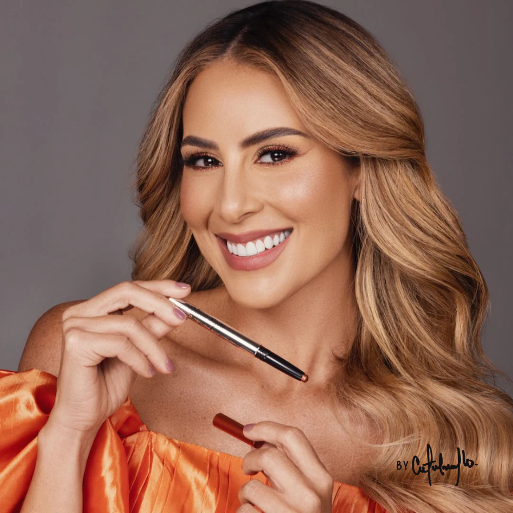 Glam Eye Shadow | Copper Color | By Caro Soto Metallic stick shadows for eyes